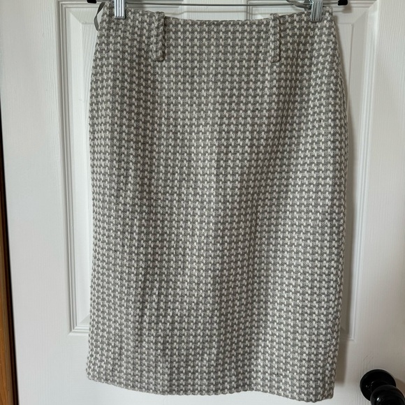 Set of blazer and skirt - Size 6 - Picture 4 of 5